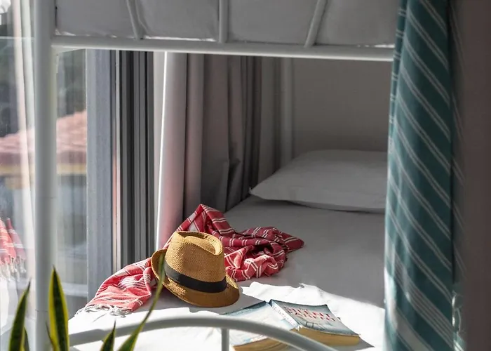 Hotel Sani Gulf I & Ii